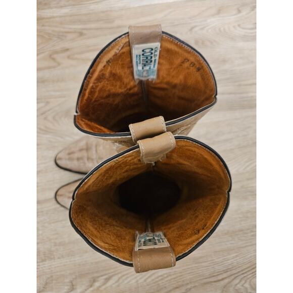 Men's Tan Western Boots - Picture 10 of 14